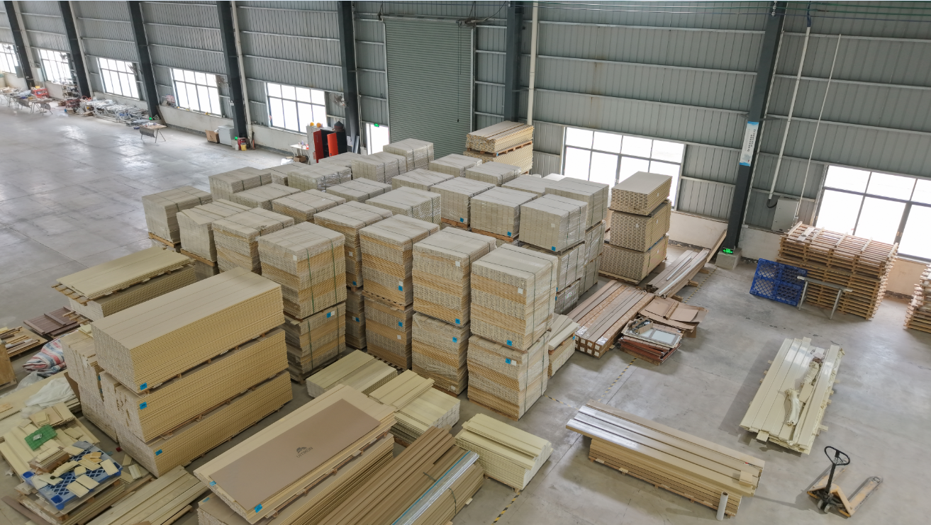 成品仓储区实拍