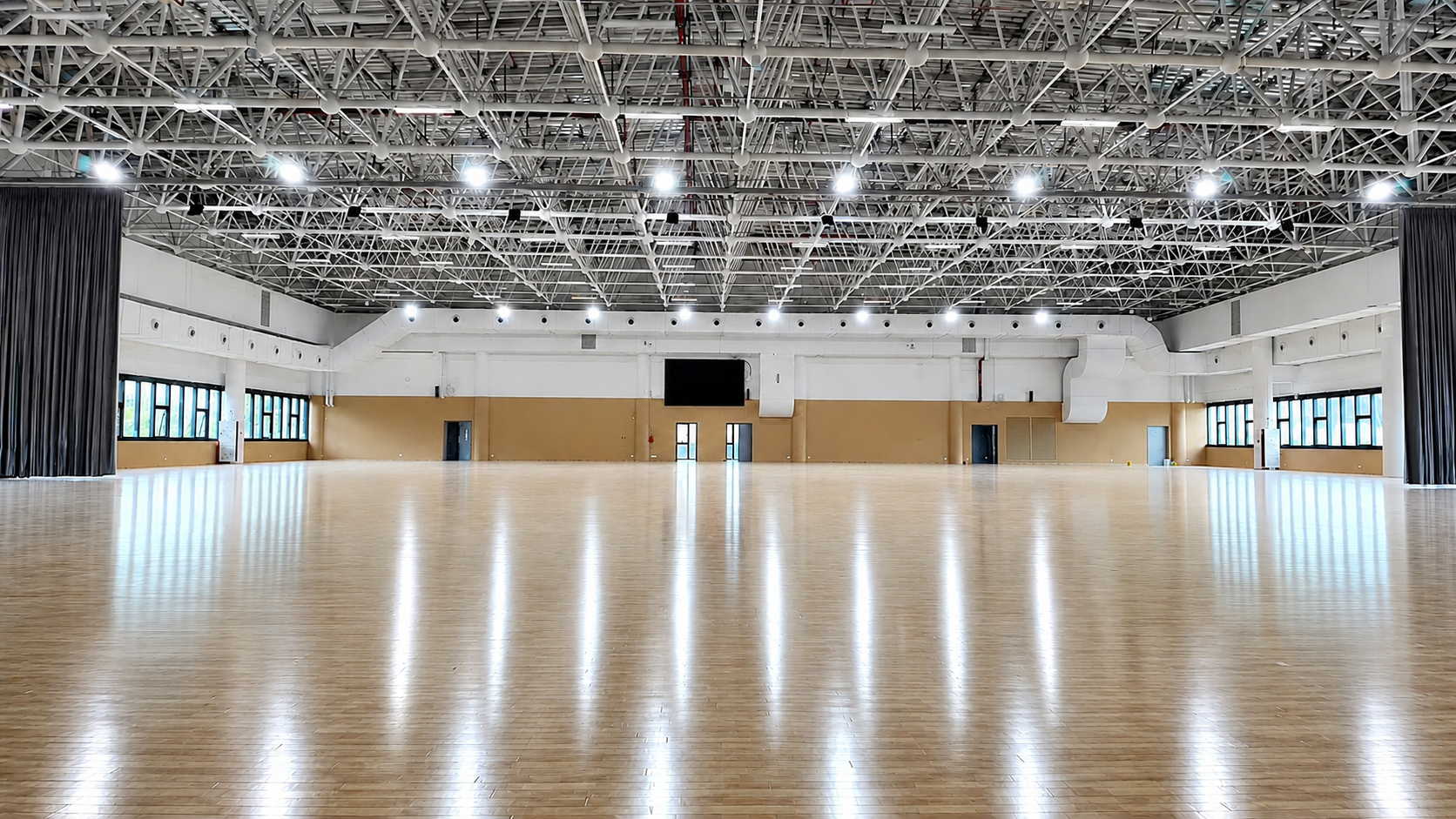 黄村体育训练中心手球馆唯美康枫木实木运动地板场馆完工全景图2