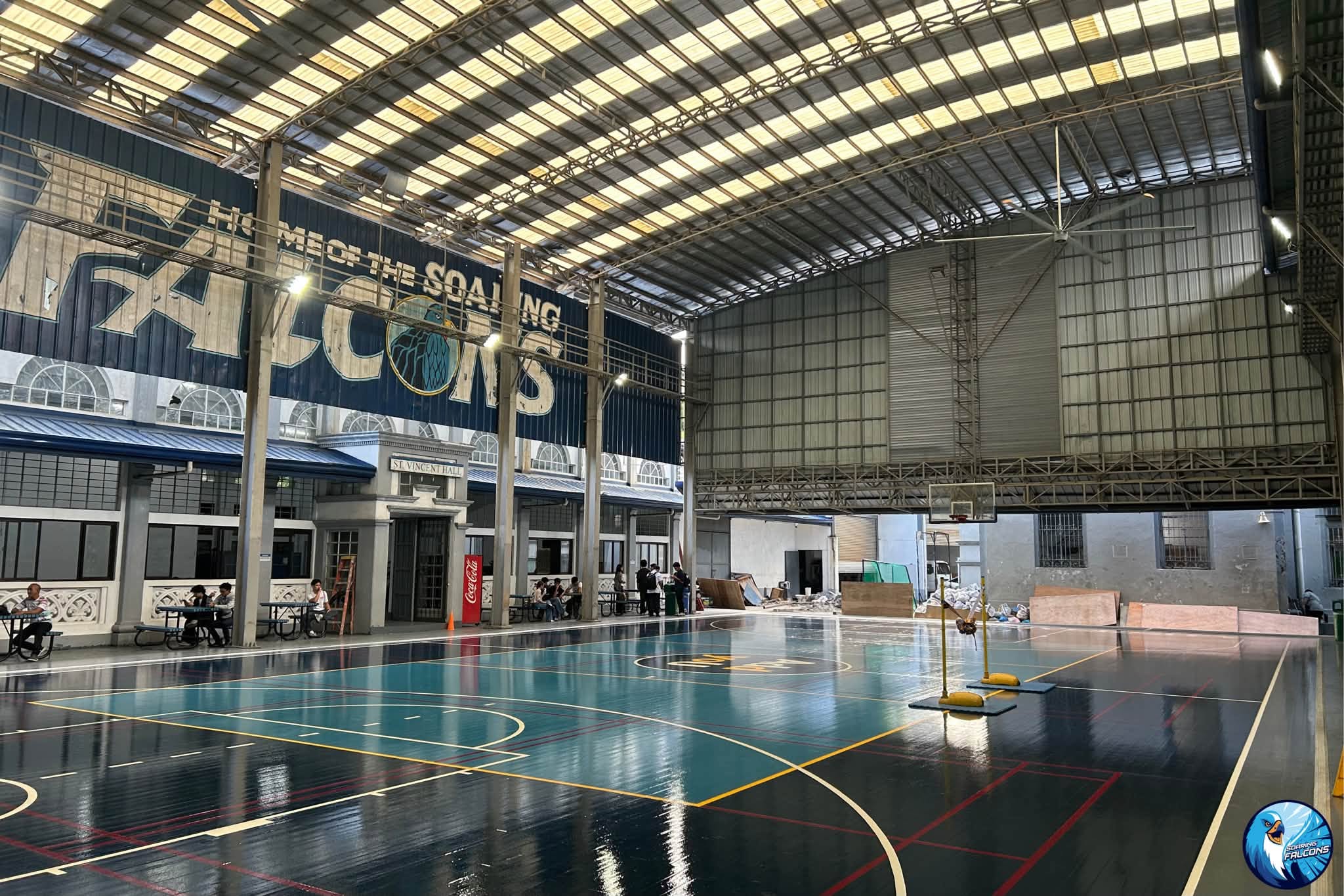 菲律宾马尼拉Adamson University风雨球场